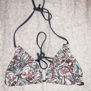 👙TARGET FLORAL BIKINI TOP